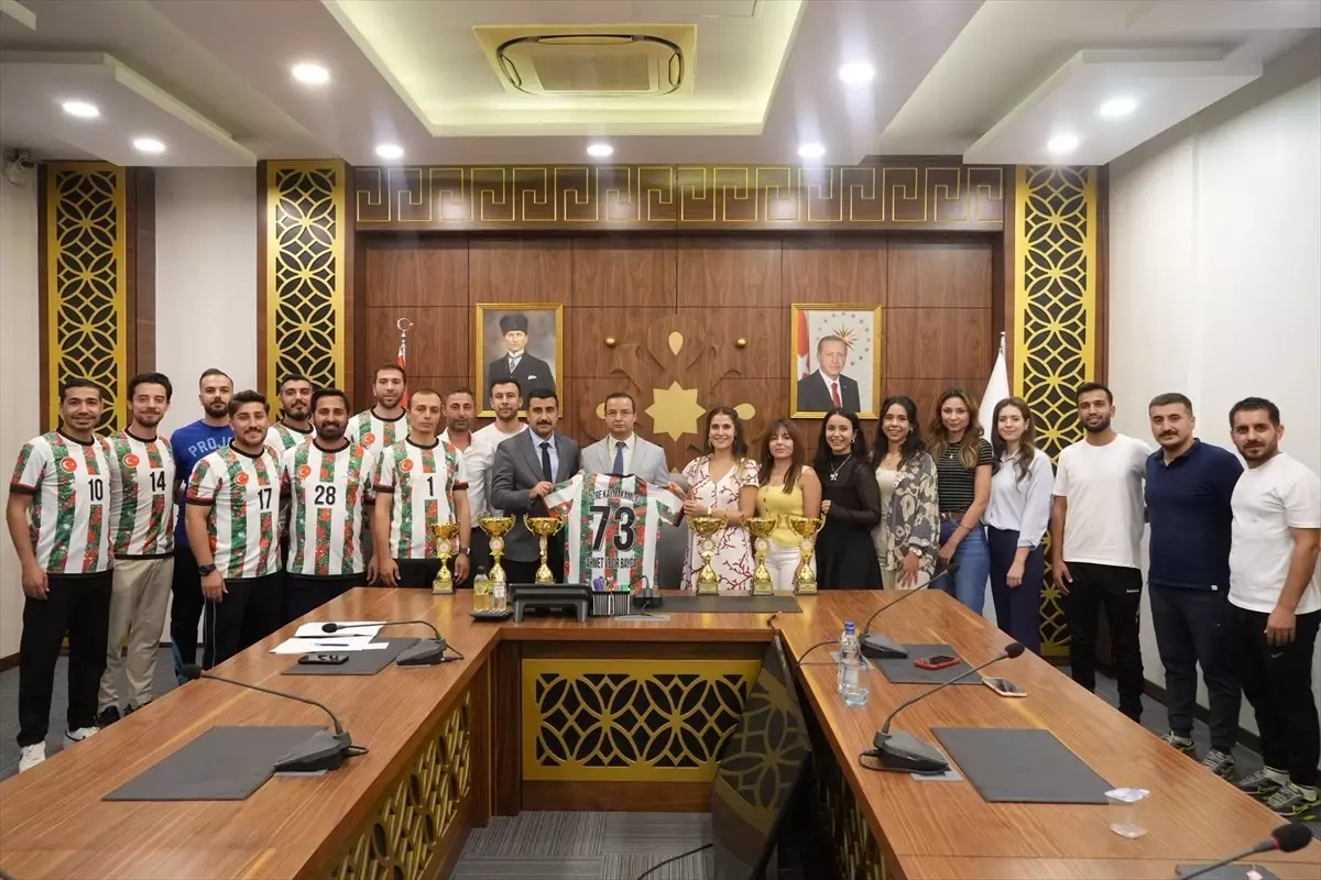 Cizre Kaymakamı Sporcuları Ağırladı