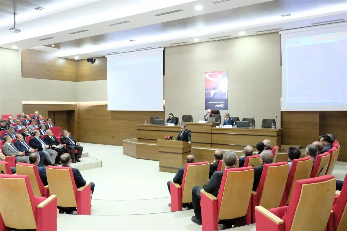 Çorum\'da 2025 Yılı İl Koordinasyon Toplantısı Yapıldı