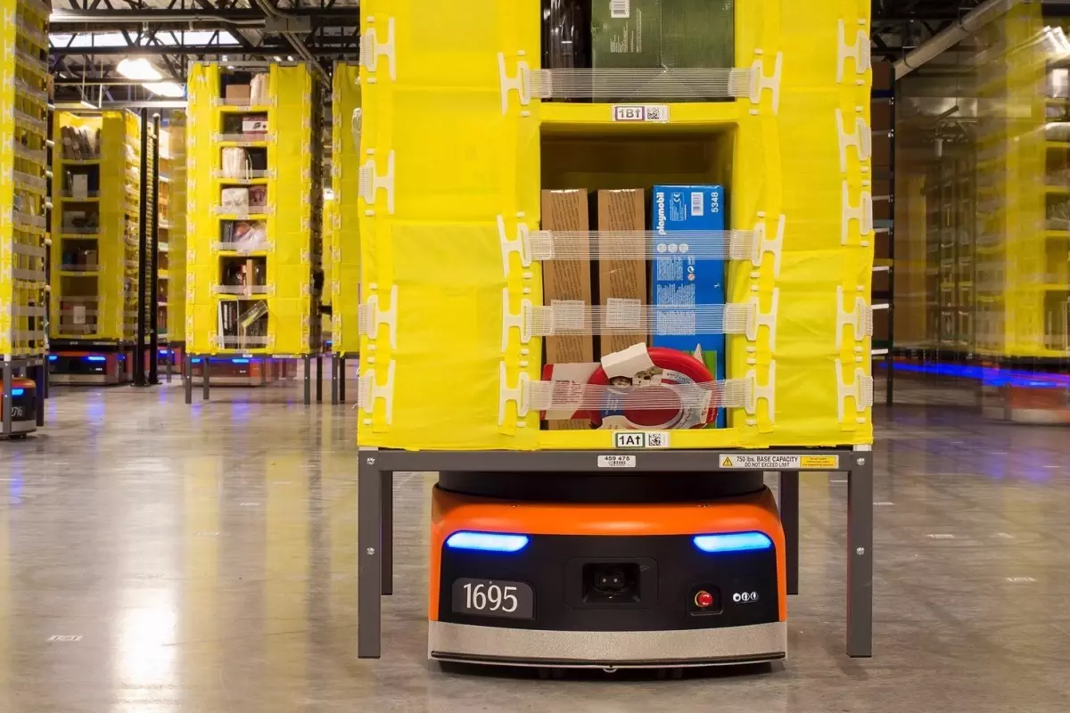 Dev şirketten şok plan! 600 bin çalışanı robotlarla değiştirecek