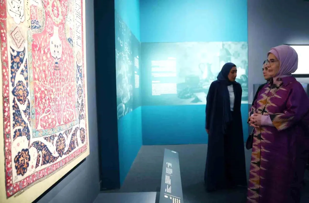 Emine Erdoğan, Katar\'da İslam Eserleri Müzesi\'ni ziyaret etti