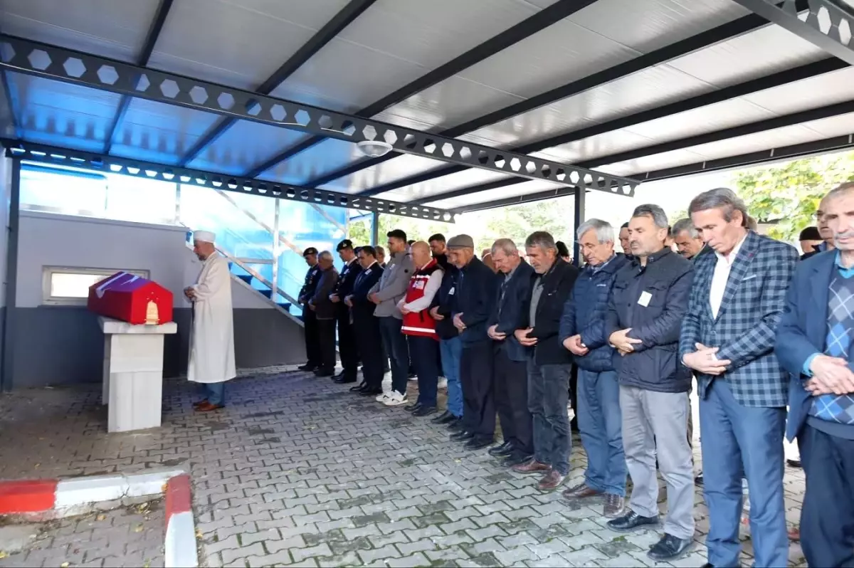 Kıbrıs Gazisi Ahmet Yaraş, Kırklareli\'nde Ebediyete Uğurlandı