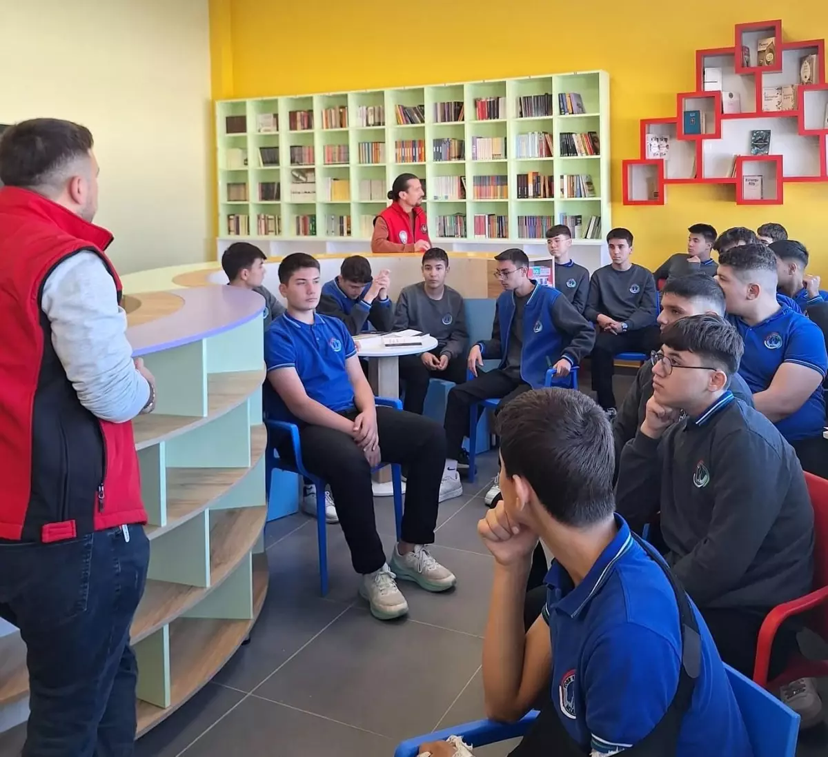 Kütahya\'da Gençlere Terörle Mücadele Bilgilendirmesi