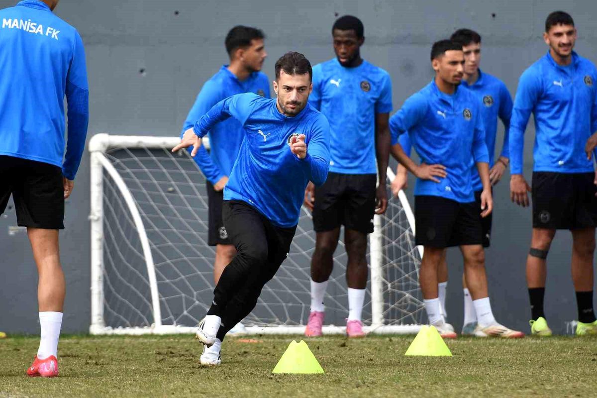 Manisa FK, Sarıyerspor Maçına Hazırlanıyor