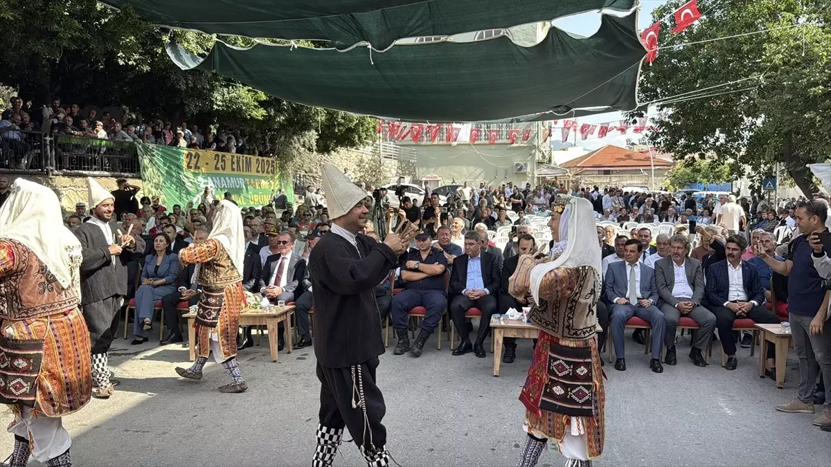Mersin\'de 2. Anamur Tarım ve Tropikal Ürünler Fuarı açıldı