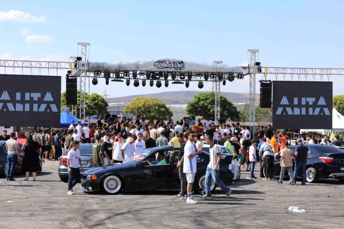 Modifiye Tutkunları Şehitkamil\'de buluşuyor