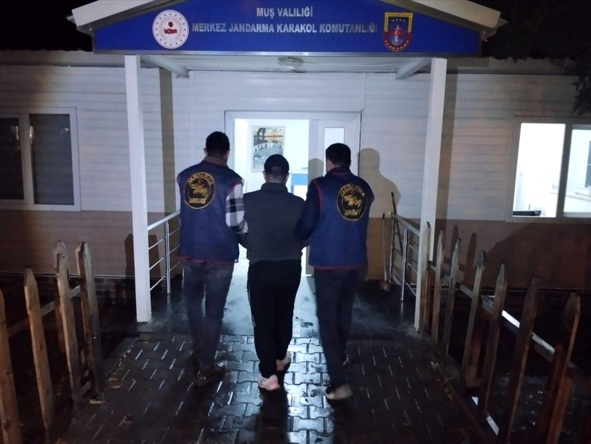 Muş\'ta Saklanan Hükümlü Yakalandı