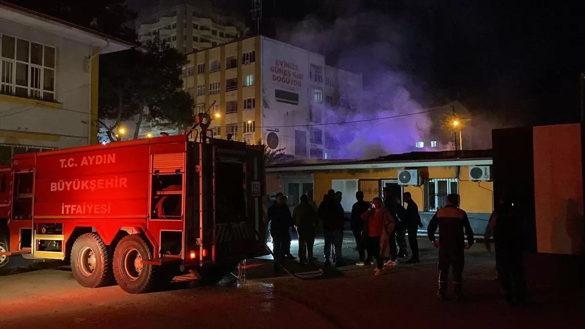 Nazilli\'de Okul Kantininde Yangın