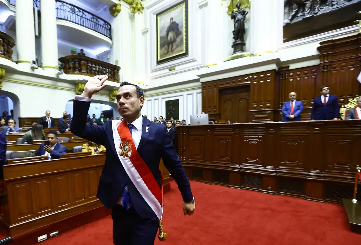 Peru\'da 30 Gün Olağanüstü Hal İlan Edildi