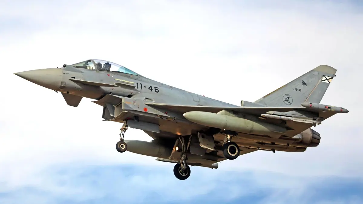 Türkiye, Katar ve Umman\'dan Eurofighter Typhoon Savaş Jetleri Almayı Planlıyor