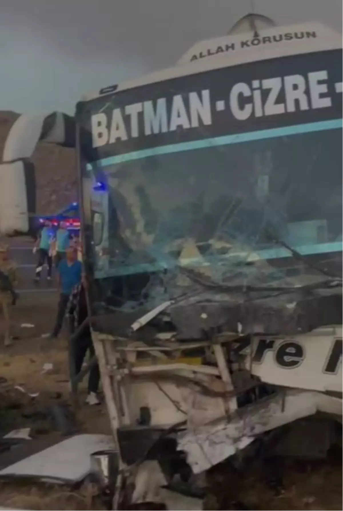 Şırnak\'ta Feci Kaza: 4 Yaralı