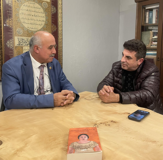 Tarih ve dram iç içe! Cafer Vayni 'Madam Rıza Nur'u Recep İncecik'e anlattı