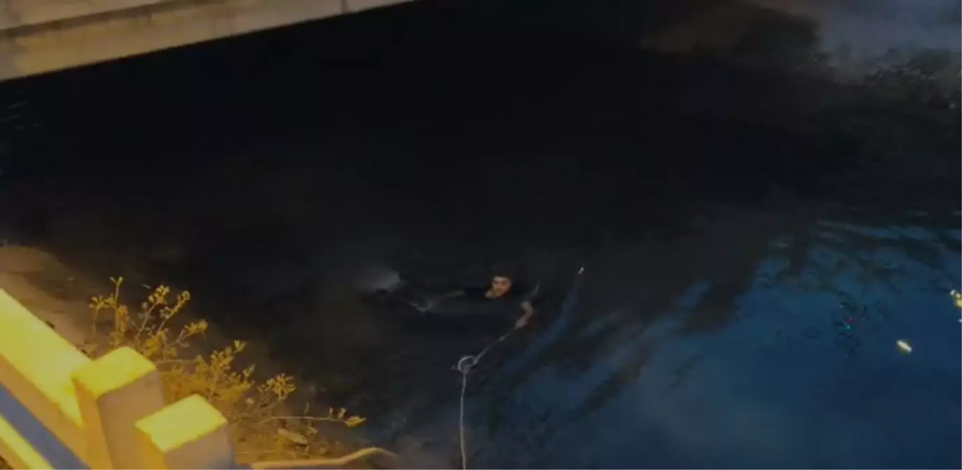 Adana\'da Sulama Kanalında Boş Valiz Bulundu