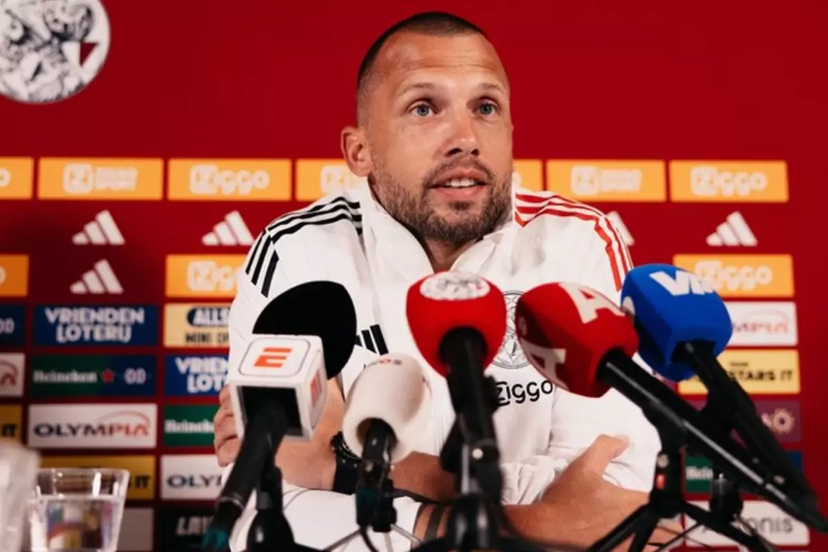 Ajax teknik direktörü Heitinga\'dan Galatasaraylıları mest eden yorum