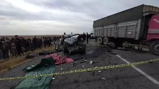 Aksaray'da Kaza: 3 Kardeş Hayatını Kaybetti Aksaray'da Kaza: 3 Kardeş Hayatını Kaybetti
