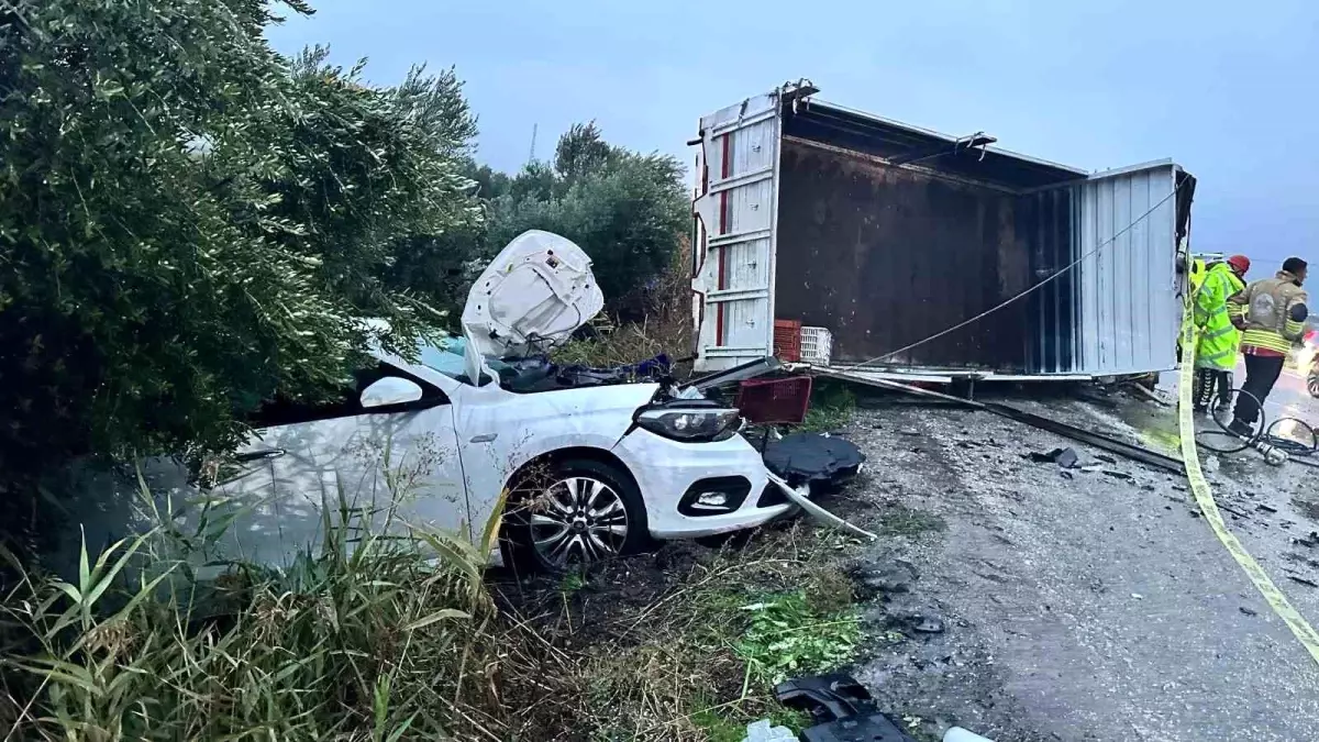 Yağışlı hava kazaya neden oldu! Bilanço ağır