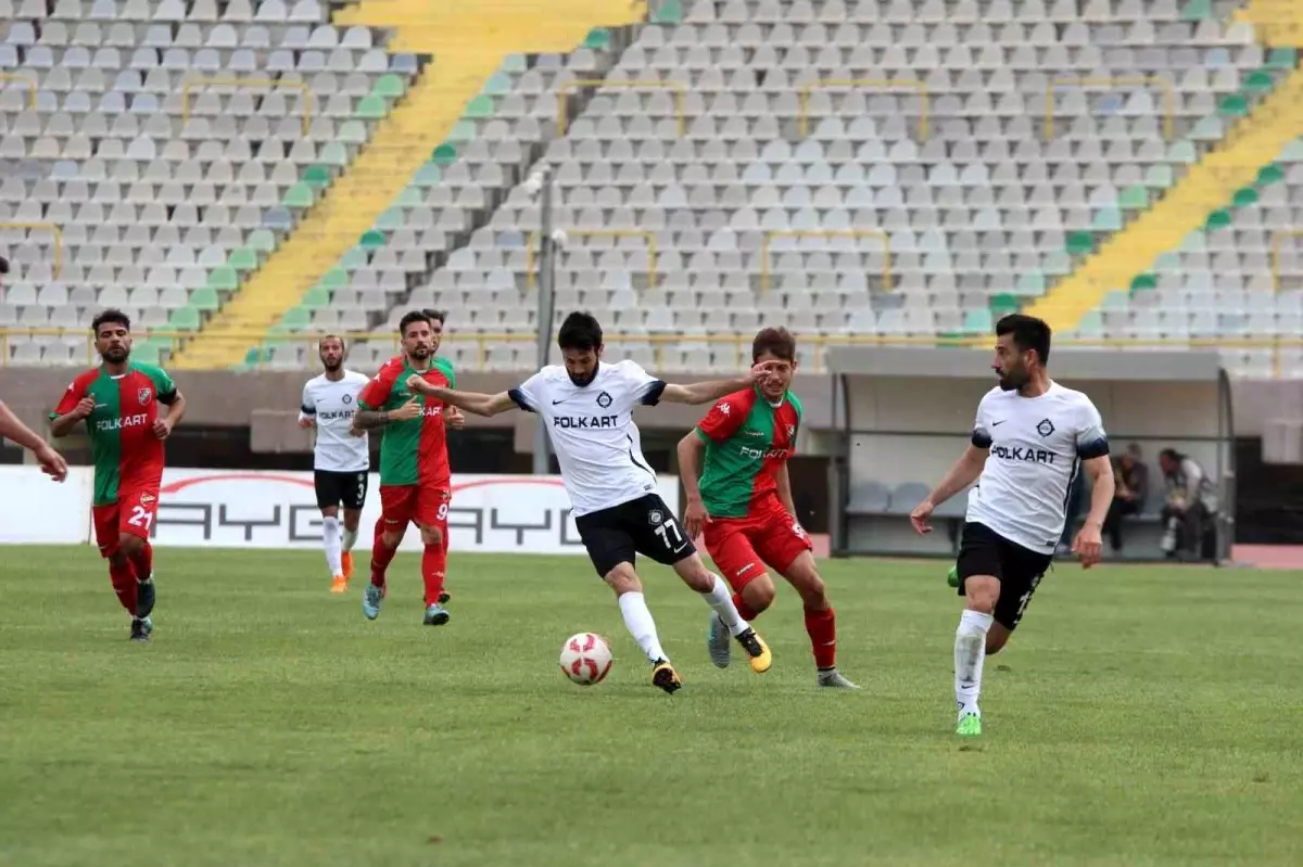 Altay-Karşıyaka Derbisi İçin Biletler Satışta
