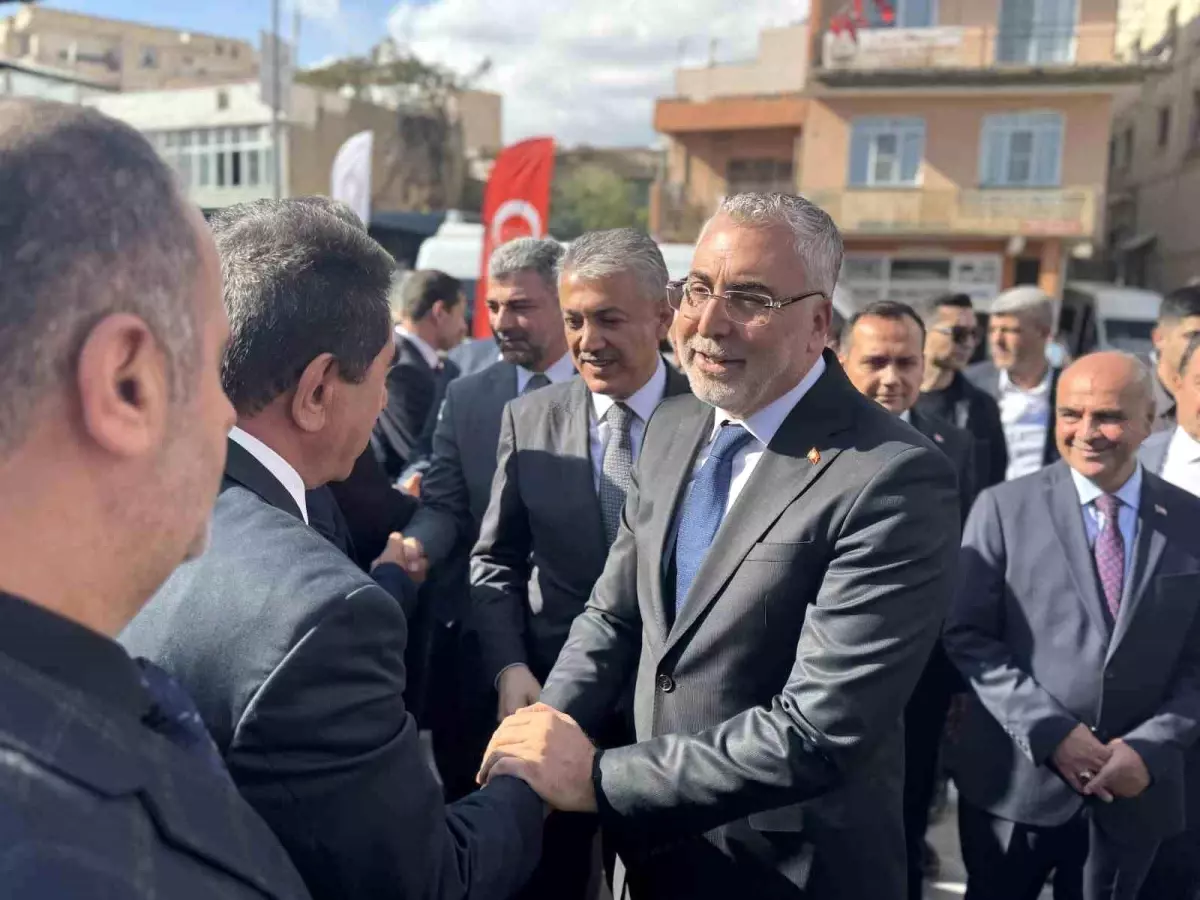 Mardin\'de 20 Bin Öğrenciye Eğitim Yardımı