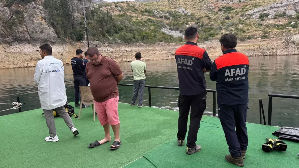 İrlandalı Turist Oymapınar Barajı\'nda Kayboldu