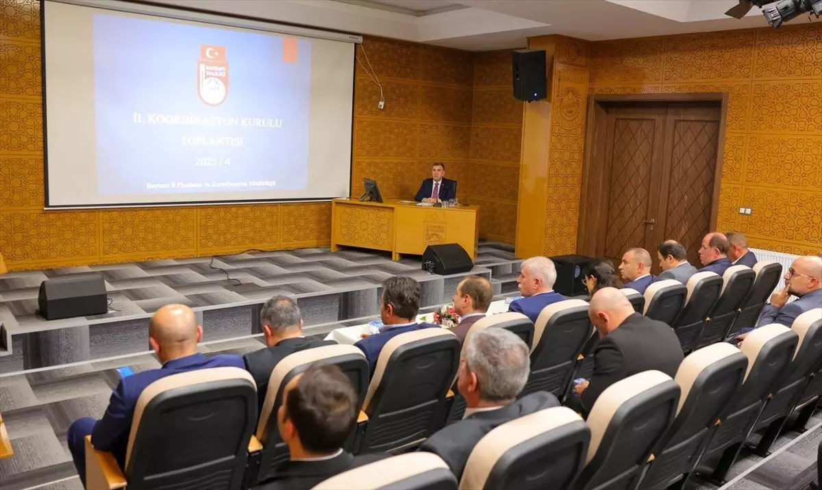 Bayburt\'ta Yatırımlar ve Projeler Değerlendirildi