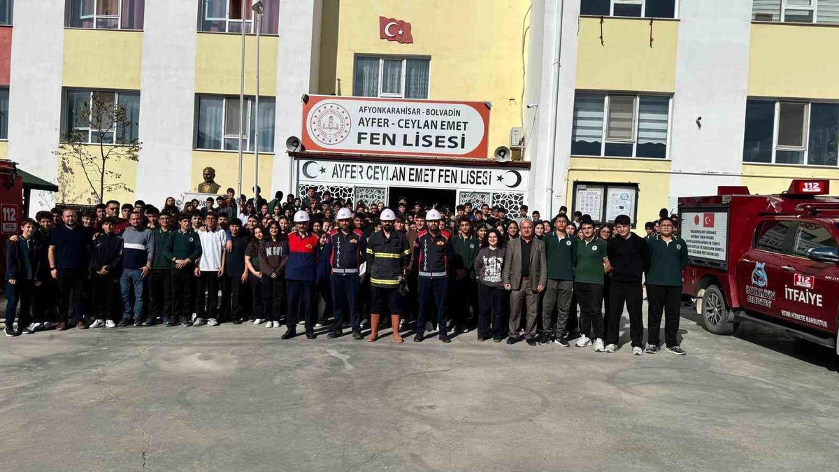 Bolvadin Belediyesi\'nden Yangın Güvenliği Eğitimi