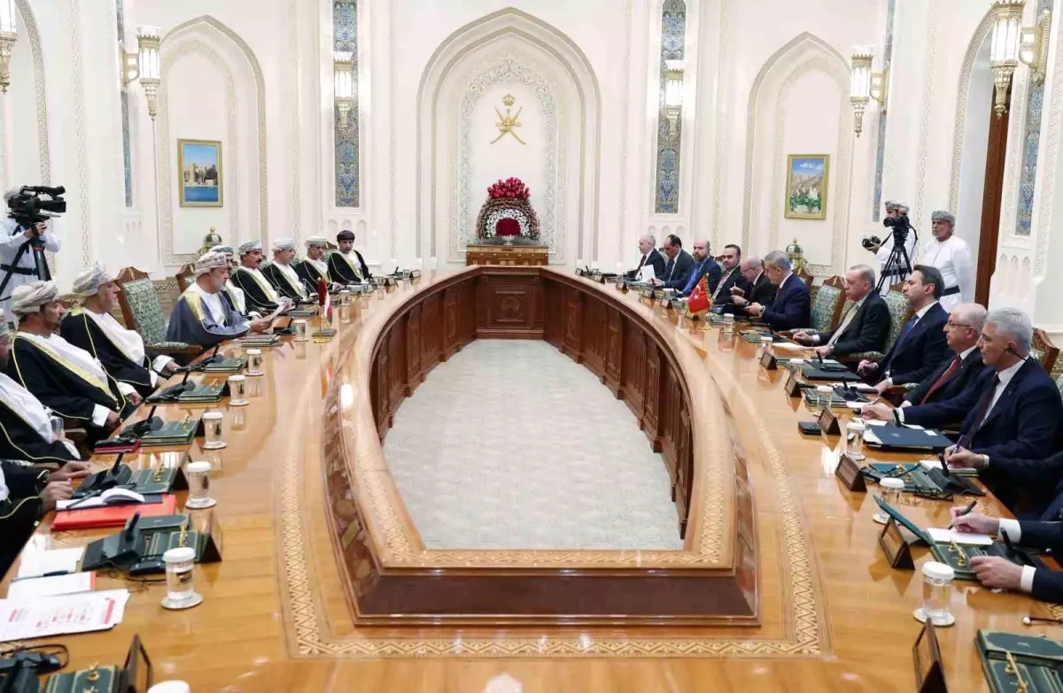 Cumhurbaşkanı Erdoğan, Umman\'da heyetlerarası toplantıya başkanlık etti