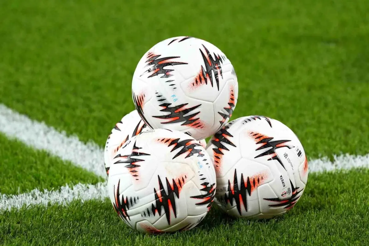 Fenerbahçe Stuttgart\'a Hazır