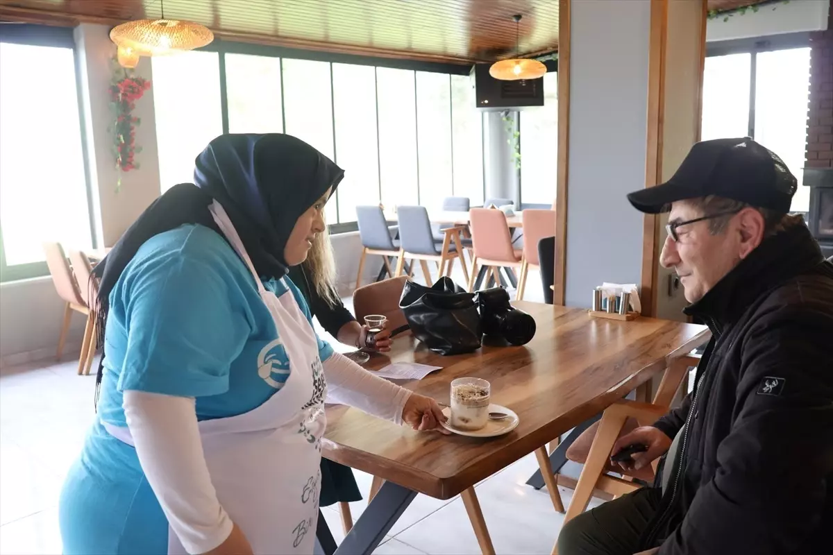 Gülümseyen Kafe: Özel Bireyler İçin Sosyal Sorumluluk Projesi