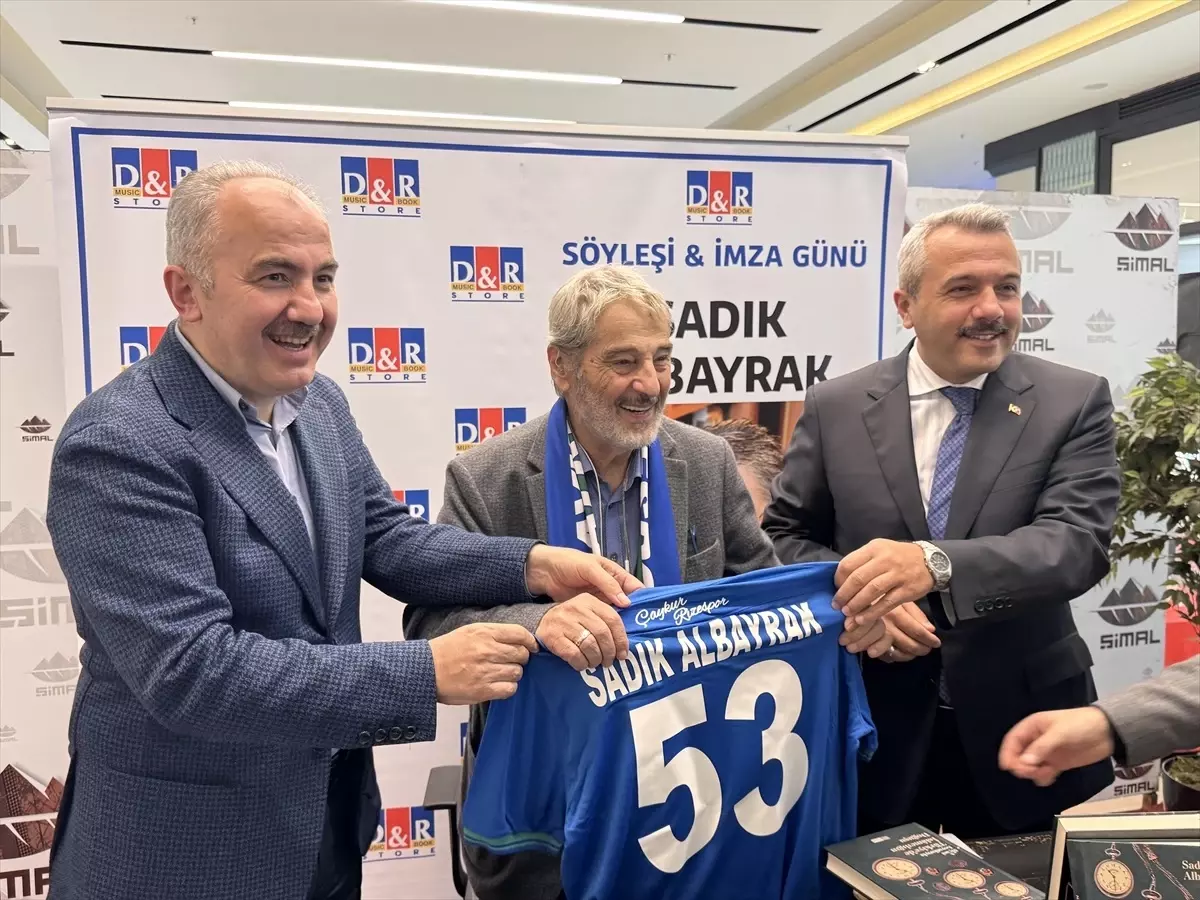 Sadık Albayrak Rize\'de Okurlarıyla Buluştu