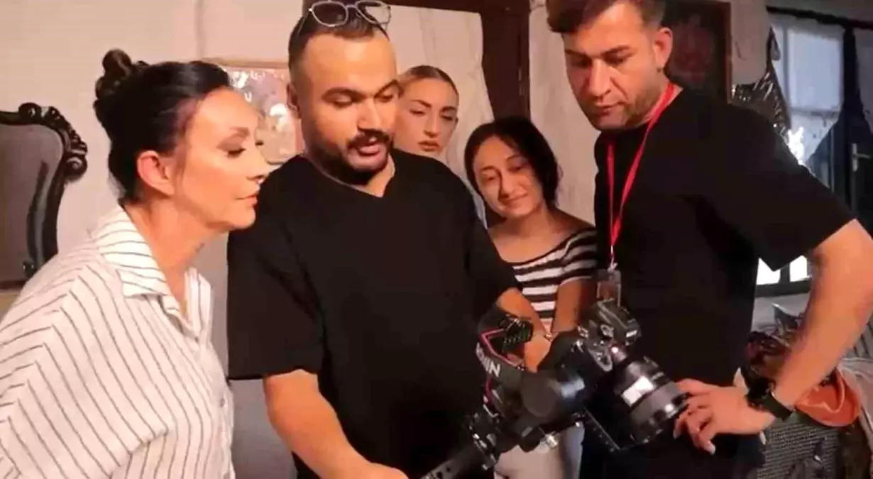 Güllü\'nün Klip Görüntüleri Ortaya Çıktı