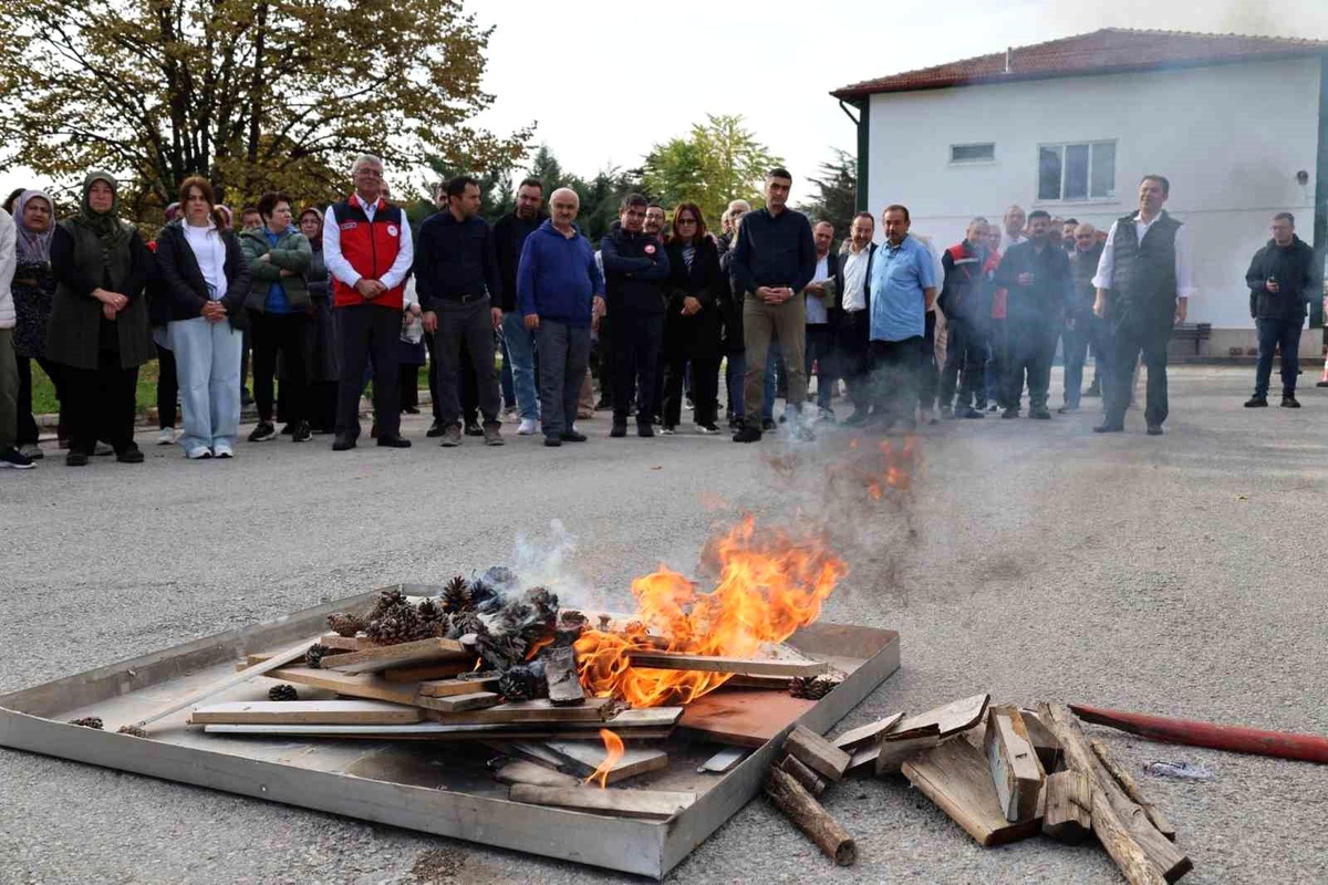 Afyonkarahisar\'da Yangın Tatbikatı