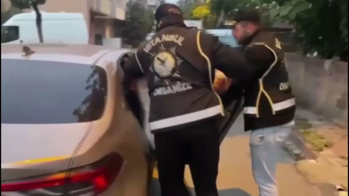 İstanbul\'da 165 Suçlu Yakalandı
