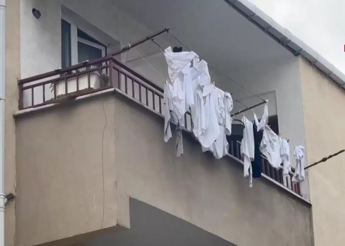 Kartal\'da Eşini Bıçaklayarak Öldüren Kadın Hakim Karşısında