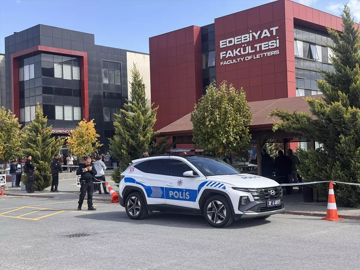 Kayseri\'de Tüfekle Vurulan Öğrencinin Durumu Ağır