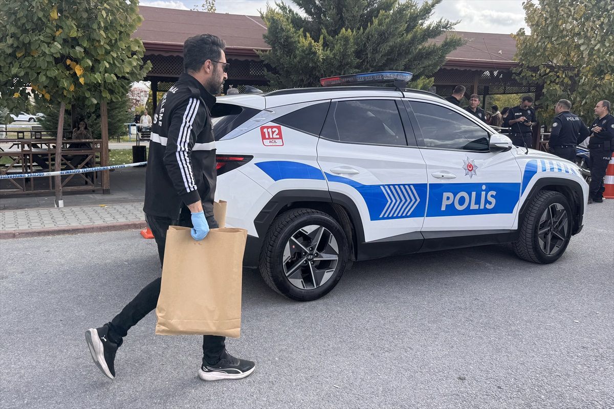 Kayseri\'de Eski Eşin Tüfekle Vurduğu Kadın Hayatını Kaybetti