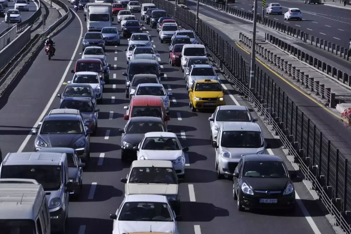 Motorine 2 lira 30 kuruş zam gelmesi bekleniyor