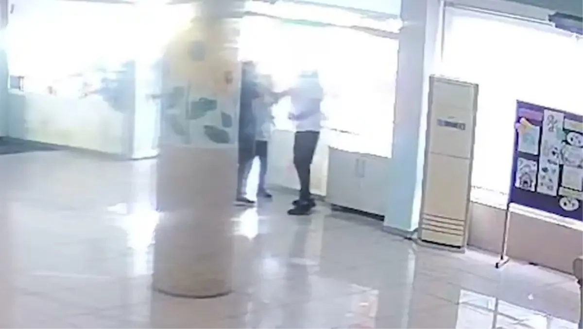 Öğretmene Tokat Atan Velisi Tutuklandı