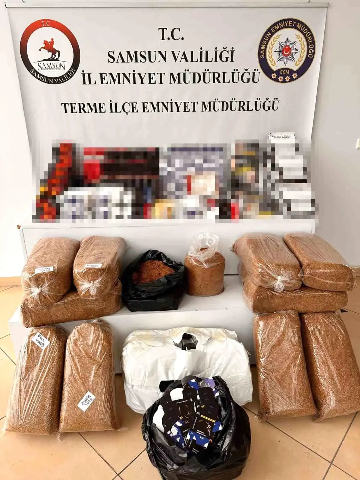 Samsun\'da Kaçak Tütün Operasyonu