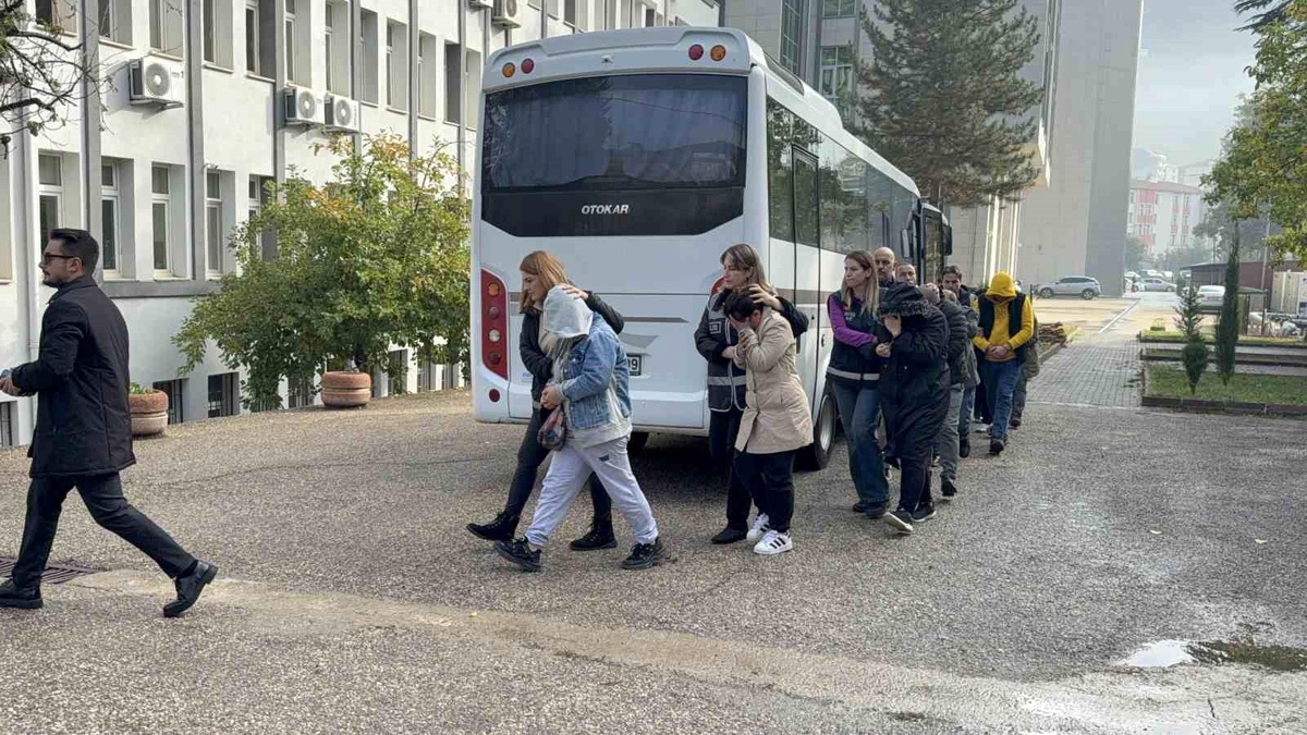 Tokat\'ta Fuhuş Operasyonu: 5 Tutuklama