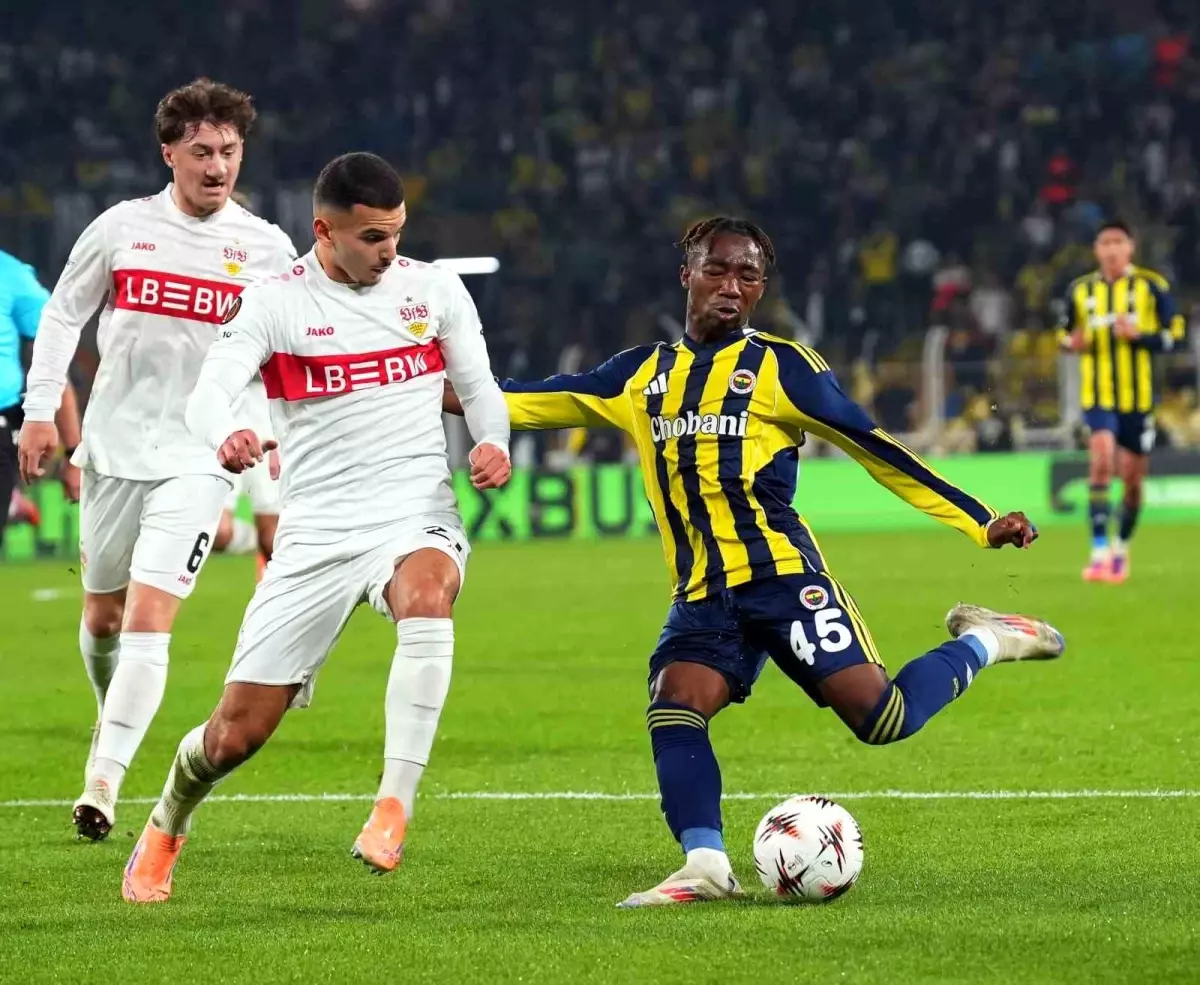 Fenerbahçe Stuttgart\'ı 1-0 Geçti