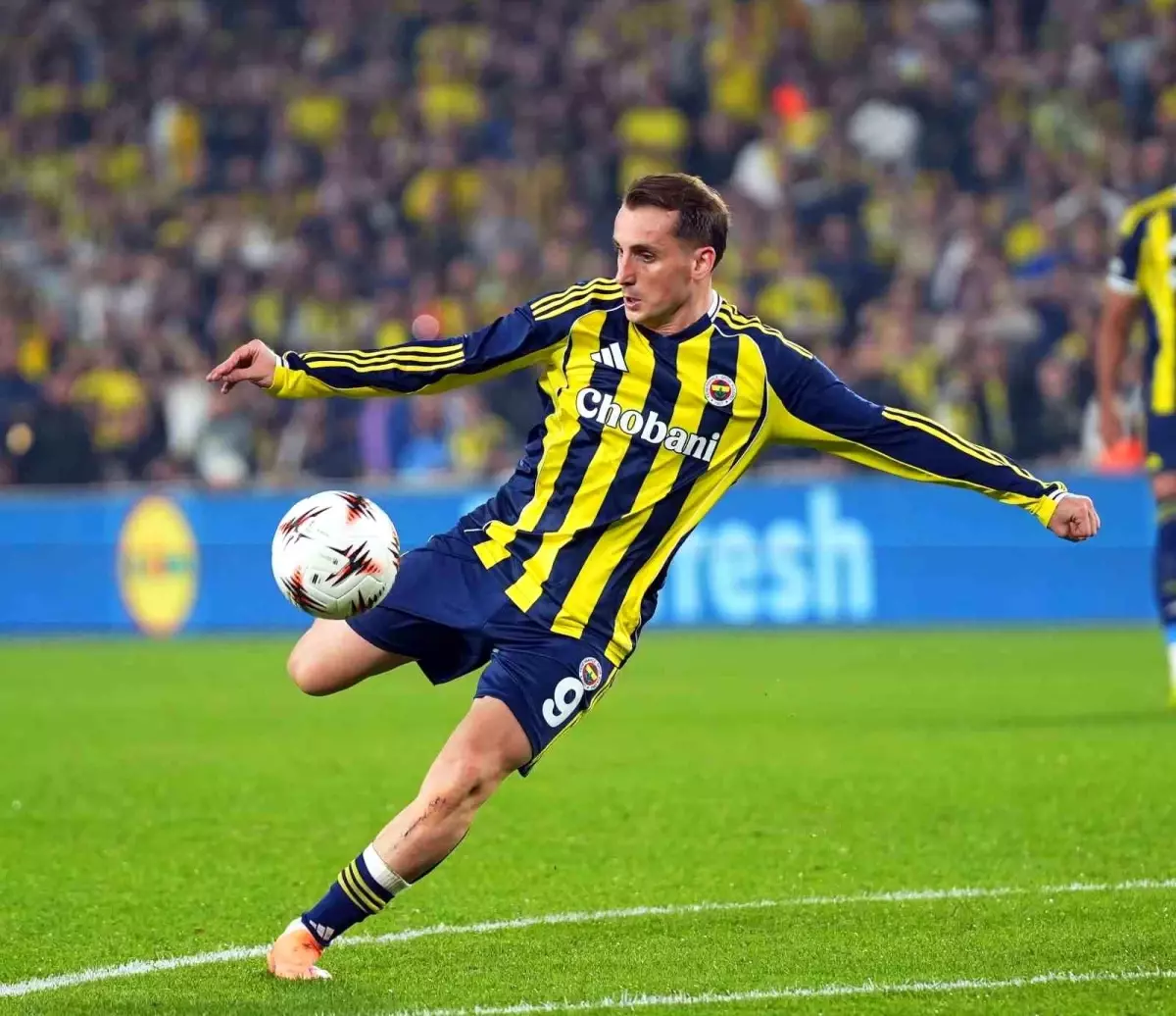 Fenerbahçe Stuttgart\'ı 1-0 Yenerek Galip Geldi