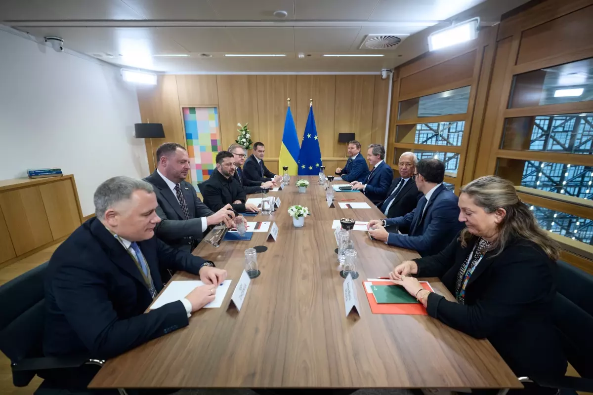 Zelenskiy, AB Liderler Zirvesi\'nde Rusya\'ya Yaptırımları Değerlendirdi