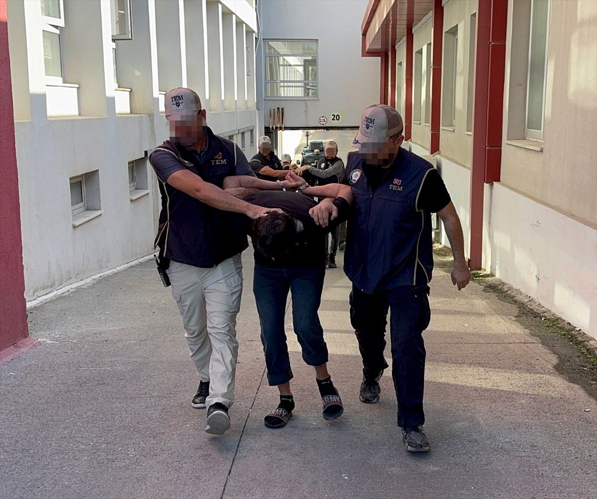 DEAŞ\'a Operasyonda 6 Tutuklama