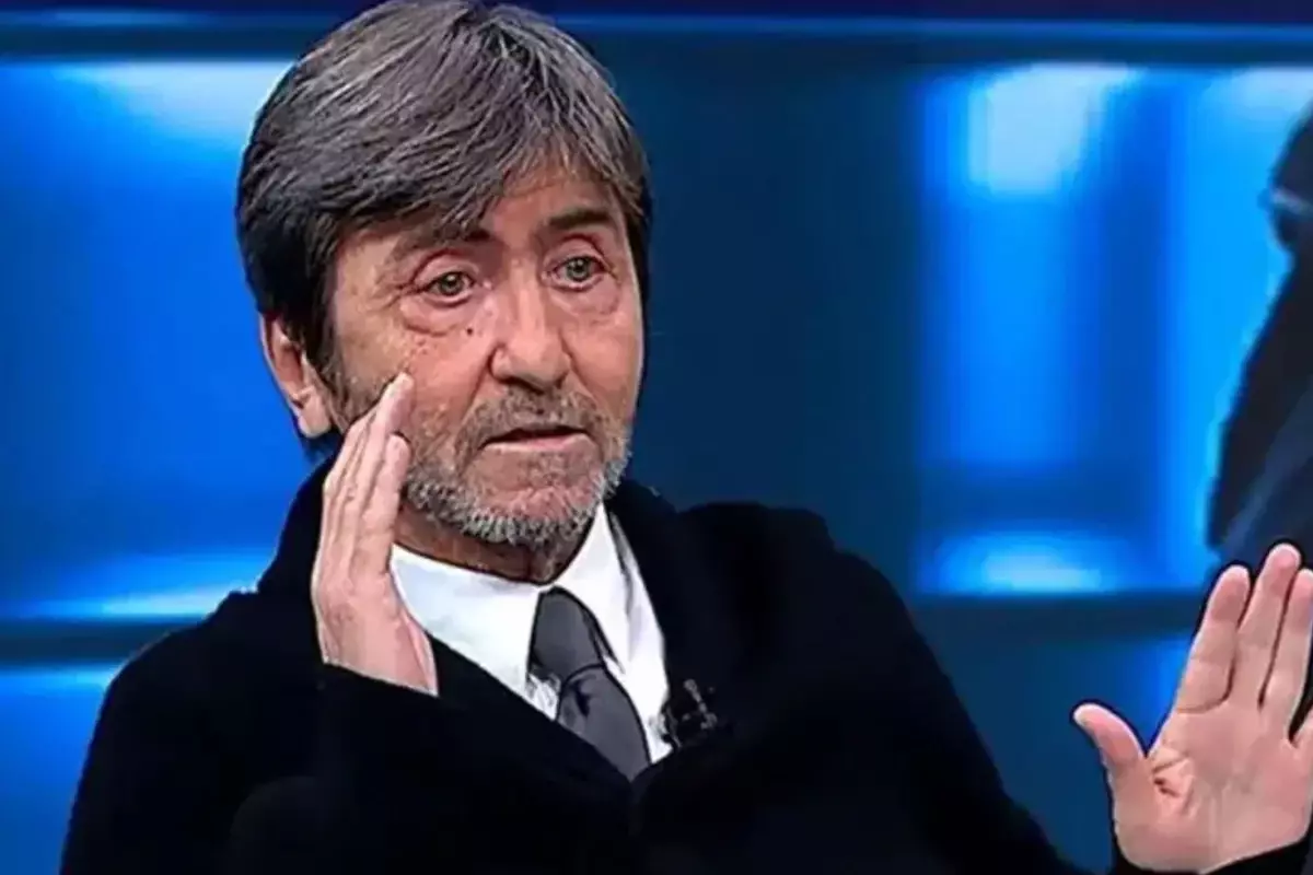 Ağzına geleni saydı! Rıdvan Dilmen\'den Stuttgart maçı hakemine olay sözler