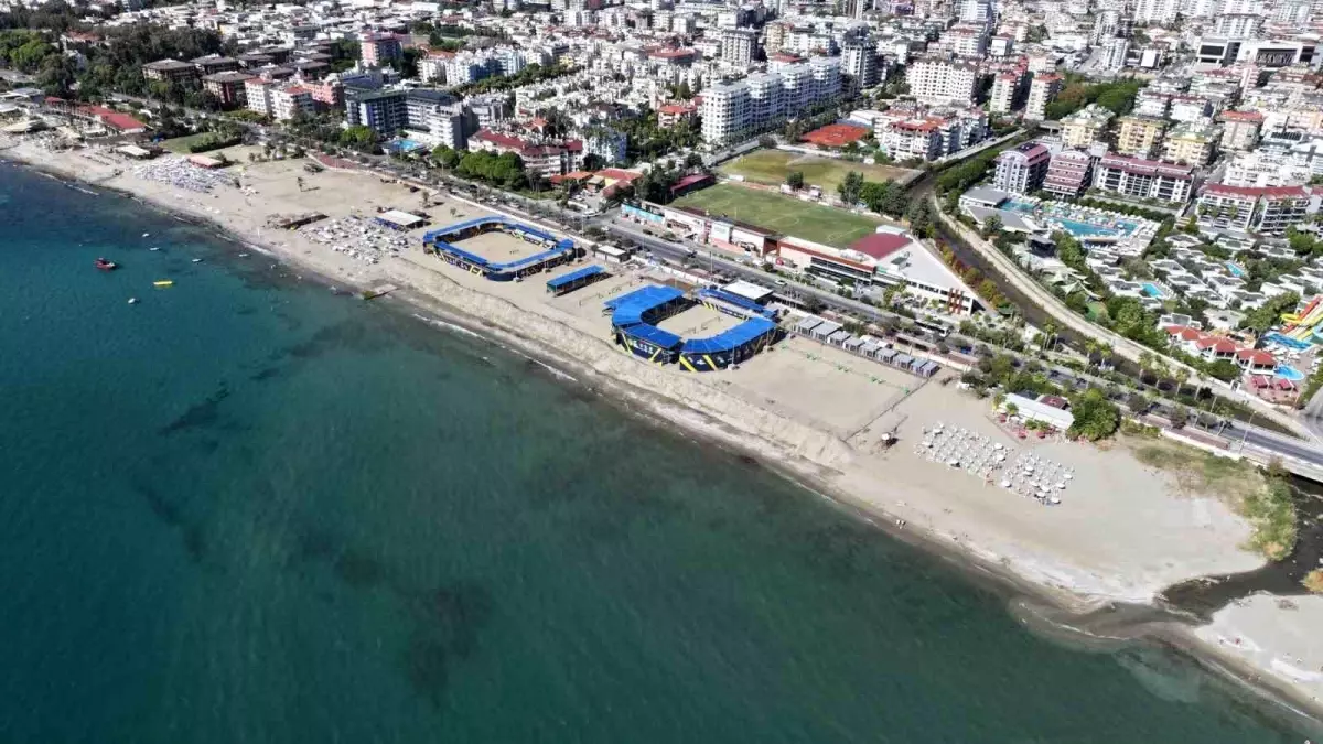 Alanya\'da Plaj Voleybolu Halk Günleri Başlıyor