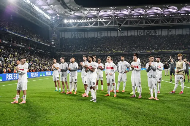 Atılan manşetleri görmeniz lazım! Bütün ülke Fenerbahçe'yi konuşuyor Atılan manşetleri görmeniz lazım! Bütün ülke Fenerbahçe'yi konuşuyor