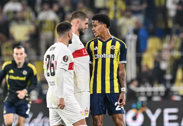Atılan manşetleri görmeniz lazım! Bütün ülke Fenerbahçe'yi konuşuyor Atılan manşetleri görmeniz lazım! Bütün ülke Fenerbahçe'yi konuşuyor