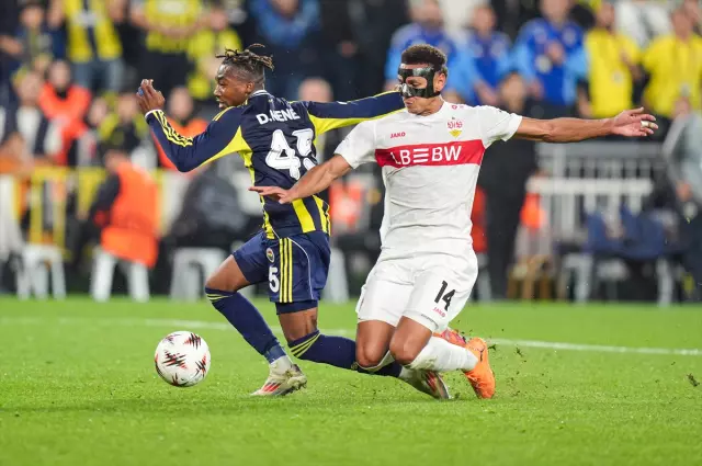 Atılan manşetleri görmeniz lazım! Bütün ülke Fenerbahçe'yi konuşuyor Atılan manşetleri görmeniz lazım! Bütün ülke Fenerbahçe'yi konuşuyor