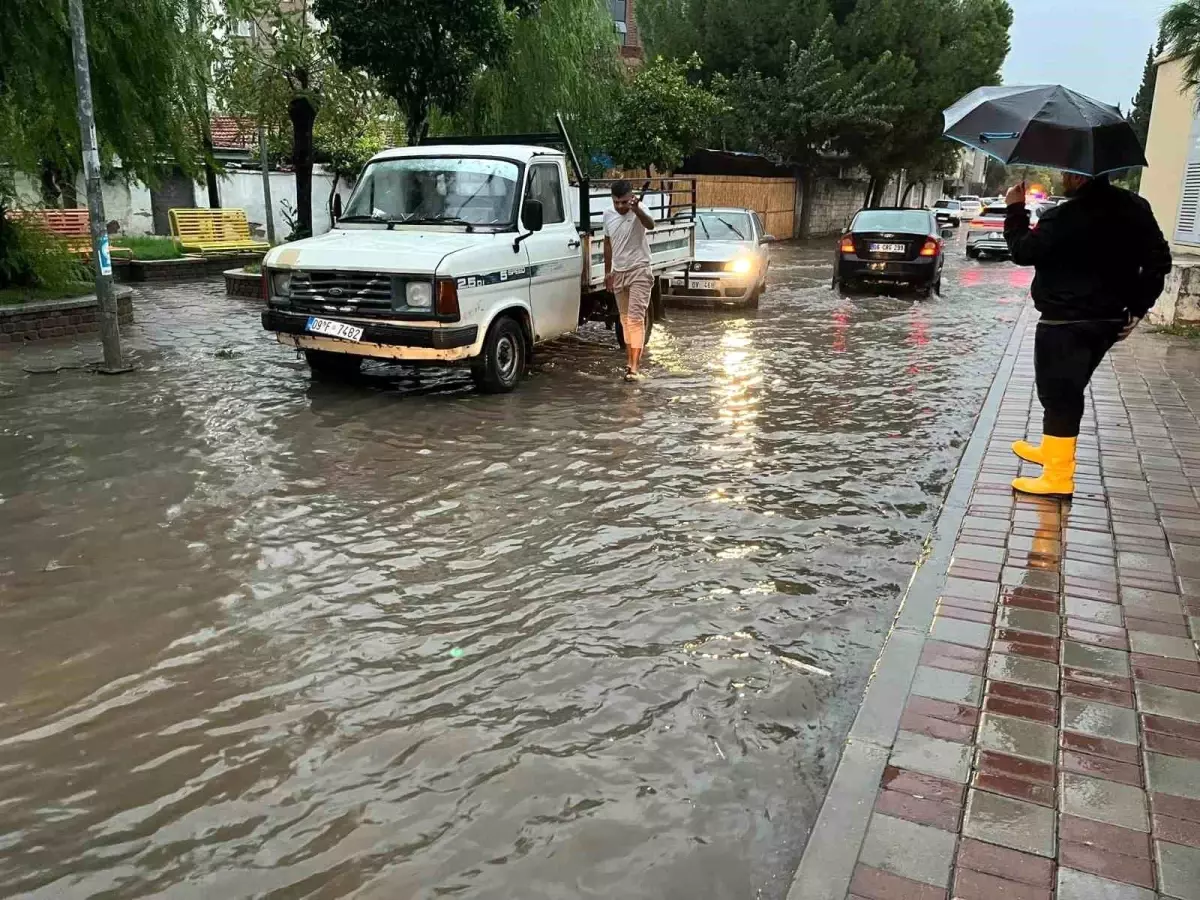 Aydın\'da Etkili Yağışlar: Efeler\'de 44 Kilogram Yağış Kaydedildi