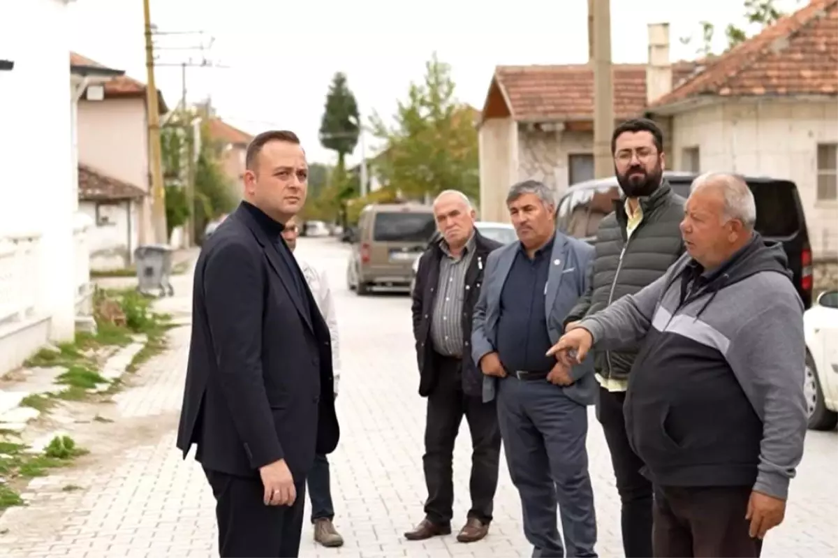 Başkan Semih Dere, Çivril\'in Mahallelerini Daha Yaşanabilir Hale Getirmek İçin Ziyaretlerde Bulunuyor