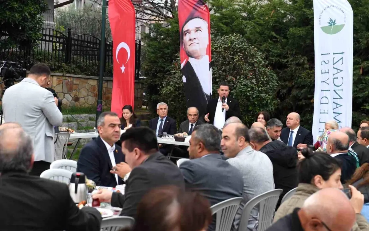 Osmangazi Belediye Başkanı Aydın, 35\'inci Mahalle Buluşmasını Yenibağlar\'da Gerçekleştirdi